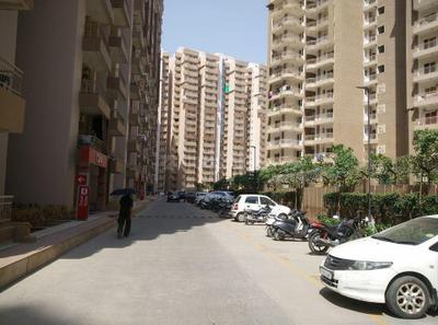 Image of 1500 Sq.ft 1 BHK Apartment / Flat for rent in Supertech Cape Town, Sector 74, Noida for Rs. 16500