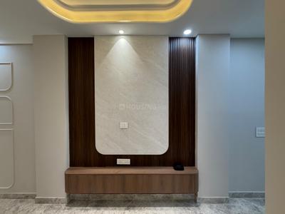 Bedroom Image of 1000 Sq.ft 2 BHK Builder Floor for sale in Janakpuri New Delhi for Rs. 14500000