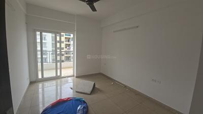 Bedroom Image of 1695 Sq.ft 3.5 BHK Apartment / Flat for sale in Gulshan Ikebana, Sector 143 Noida for Rs. 24000000