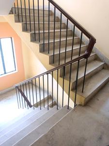 Staircase Image of 1250 Sq.ft 3 BHK Apartment / Flat for rent in Parnasree Residential Apartment, Parnasree Pally Kolkata for Rs. 20000