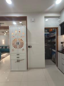 Bedroom Image of 2330 Sq.ft 3 BHK Apartment / Flat for sale in Satellite Ahmedabad for Rs. 20000000