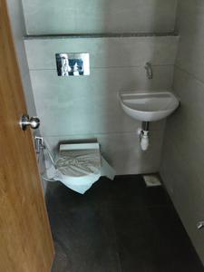 Common Bathroom Image of 1850 Sq.ft 3 BHK Apartment / Flat for sale in Green Abalone, Shela Ahmedabad for Rs. 9000000