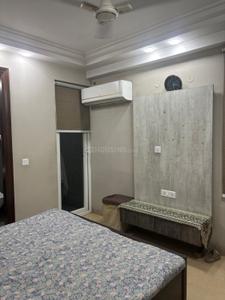 Bedroom Image of 1200 Sq.ft 3 BHK Builder Floor for sale in Anand Vihar New Delhi for Rs. 23000000