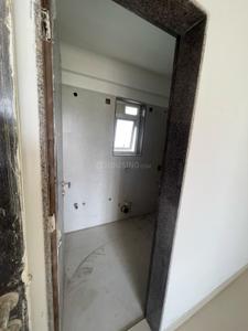 Bathroom Image of 1103 Sq.ft 2 BHK Apartment / Flat for sale in Kasarvadavali Thane for Rs. 9000000