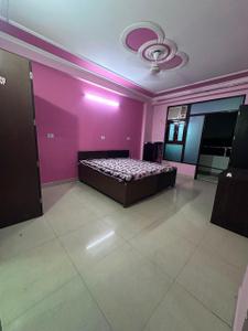 1 RK Independent Builder Floor