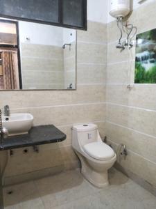 Bedroom One Image of 750 Sq.ft 2 BHK Builder Floor for sale in Shalimar Bagh New Delhi for Rs. 10500000