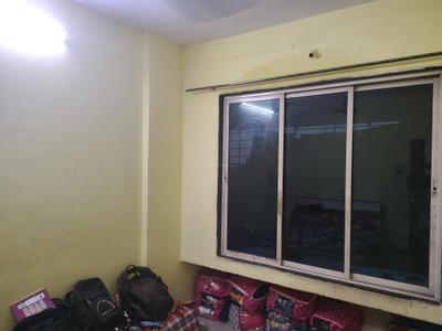 Bedroom Image of 540 Sq.ft 1 BHK Apartment / Flat for rent in Vijay Ratnatej Tower, Kasarvadavali Thane for Rs. 17500
