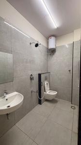 Bathroom Image of 1300 Sq.ft 2 BHK Apartment / Flat for rent in Indira Nagar Bengaluru for Rs. 70000