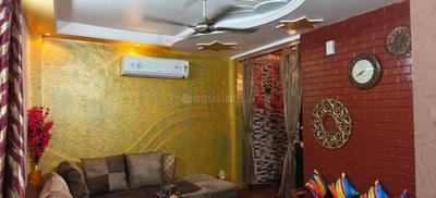 Bedroom Image of 700 Sq.ft 2 BHK Builder Floor for sale in Patparganj New Delhi for Rs. 7000000