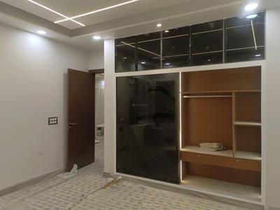 Bedroom Image of 2400 Sq.ft 4 BHK Builder Floor for sale in Rohini Extension New Delhi for Rs. 27500000