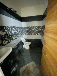Bathroom Image of 1100 Sq.ft 2 BHK Apartment / Flat for rent in Vallabh Vidhyanagar Anand for Rs. 15000