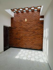 Hall Image of 900 Sq.ft 2 BHK Independent House for sale in Thiruverkkadu Chennai for Rs. 5500000