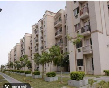 Image of 1100 Sq.ft 3 BHK Apartment / Flat for sale in Sare Crescent Green Parc, Sector 92, Gurgaon for Rs. 14600000