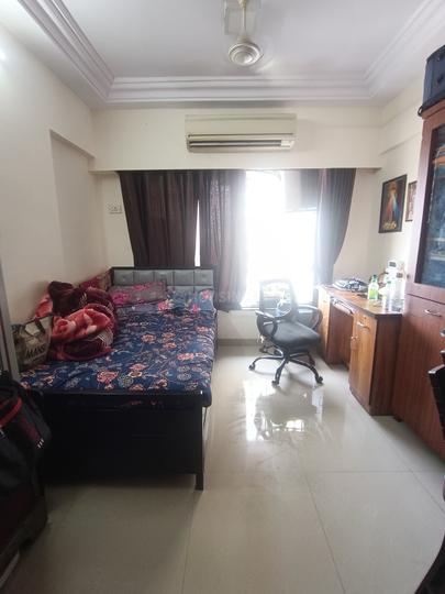 Romell Empress C Wing Main Image 1