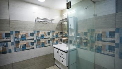 Bathroom Image of 38250 Sq.ft 3 BHK Farm House for sale in Bajidpur Noida for Rs. 60000000