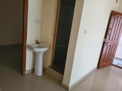 Bathroom Image of 950 Sq.ft 2 BHK Builder Floor for rent in Electronic City Bengaluru for Rs. 19500