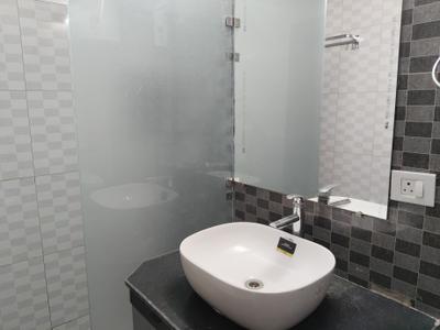 Image of 1220 Sq.ft 2.5 BHK Apartment / Flat for rent in Lotus Panache Island Phase 2, Sector 110, Noida for Rs. 40000
