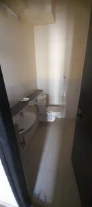 Bathroom Image of 3350 Sq.ft 4 BHK Apartment / Flat for rent in Aez Aloha, Sector 57 Gurgaon for Rs. 50000