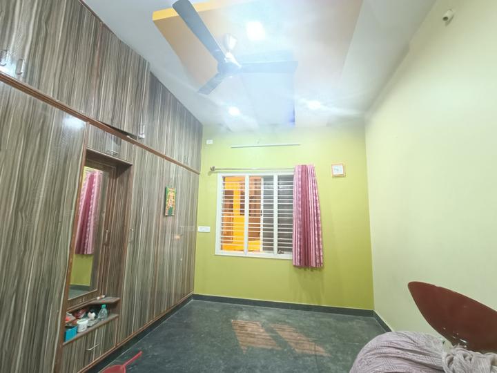 Varanasi Bedroom 1