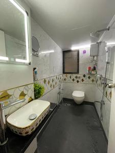 Bathroom Image of 650 Sq.ft 1.5 BHK Apartment / Flat for rent in Mahalakshmi Mumbai for Rs. 80000