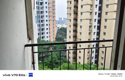 Balcony Image of 680 Sq.ft 2 BHK Apartment / Flat for rent in Shapoorji Pallonji Shukhobrishti, New Town Kolkata for Rs. 14000