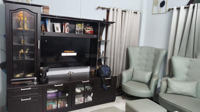 Living Room Image of 2100 Sq.ft 6 BHK Independent House for sale in Alambagh Lucknow for Rs. 15000000
