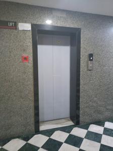 Lift Image of 2850 Sq.ft 3 BHK Apartment / Flat for sale in Kavadiguda Hyderabad for Rs. 21500000
