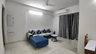 Living Room Image of 1500 Sq.ft 3 BHK Apartment / Flat for rent in Adani Amogha, Shantigram Ahmedabad for Rs. 48000