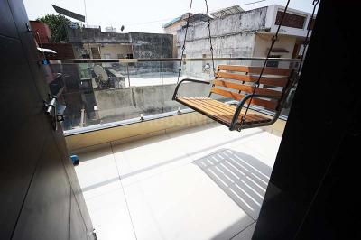 Balcony Image of 1935 Sq.ft 4 BHK Independent House for sale in Vejalpur Ahmedabad for Rs. 16000000