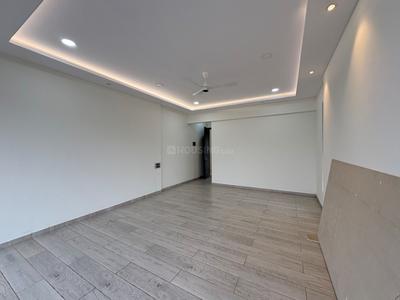 Bedroom Image of 4200 Sq.ft 4.5 BHK Apartment / Flat for sale in Raunak Viraj Tower, Thane West Thane for Rs. 120000000