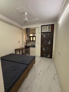 Bedroom Image of 650 Sq.ft 1 BHK Independent House for rent in Patel Nagar New Delhi for Rs. 20000