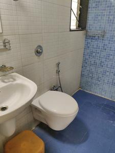 Common Bathroom Image of 810 Sq.ft 2 BHK Apartment / Flat for sale in Bhandup West Mumbai for Rs. 13300000
