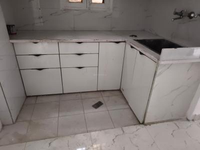 Kitchen Image of 850 Sq.ft 2 BHK Apartment / Flat for sale in Indirapuram Ghaziabad for Rs. 7500000