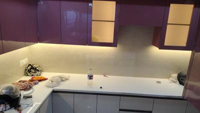 Kitchen Image of 1550 Sq.ft 3 BHK Apartment / Flat for rent in RG Luxury Homes Tower A F And M, Noida Extension Greater Noida for Rs. 28000