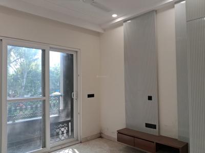 Bedroom Image of 1350 Sq.ft 3 BHK Builder Floor for sale in Paschim Vihar New Delhi for Rs. 26000000