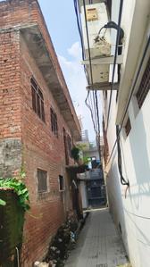 Balcony Image of 1200 Sq.ft 10 BHK Independent House for sale in Baraulikhalilabad Lucknow for Rs. 6000000