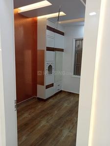 Bedroom Image of 750 Sq.ft 3 BHK Builder Floor for sale in Sector 4 Rohini New Delhi for Rs. 9500000