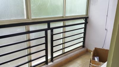 Maithri Shilphitha Splendour Bathroom One 3