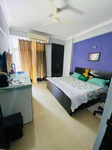 Bedroom Image of 1235 Sq.ft 2 BHK Apartment / Flat for sale in Cosmos Golden Heights, Crossings Republik Ghaziabad for Rs. 6950000