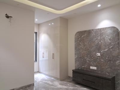 Bedroom Image of 1800 Sq.ft 3 BHK Builder Floor for sale in Paschim Vihar New Delhi for Rs. 36500000