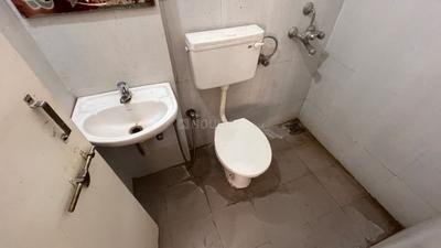 Bathroom Image of 818 Sq.ft 2 BHK Apartment / Flat for rent in Adani Aangan, Shantigram Ahmedabad for Rs. 27000