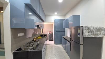 Kitchen Image of 2000 Sq.ft 3 BHK Apartment / Flat for rent in Ratnam Aurum, Vaishno Devi Circle Ahmedabad for Rs. 32000
