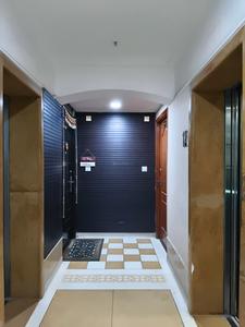 Passage Image of 2000 Sq.ft 4 BHK Apartment / Flat for sale in DLF Belvedere Park, DLF Phase 2 Gurgaon for Rs. 39000000