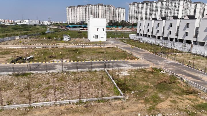 Serasa Springs Main Image 1