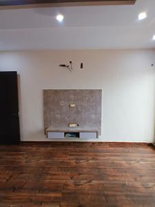 Bedroom Image of 3000 Sq.ft 3 BHK Builder Floor for rent in Sector 116 Noida for Rs. 50000