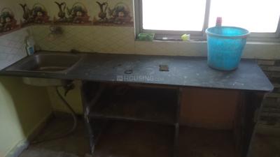 Kitchen Image of 420 Sq.ft 2 BHK Apartment / Flat for rent in Airport Gate no. 1 Kolkata for Rs. 9500