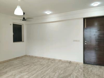 Rosa Oasis Living Room 1