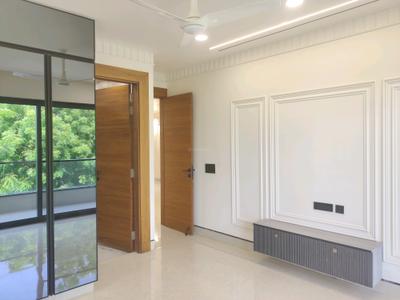 Bedroom Image of 3150 Sq.ft 4 BHK Builder Floor for sale in Sector 46 Faridabad for Rs. 41000000