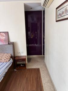 Bedroom Image of 1800 Sq.ft 3 BHK Builder Floor for sale in Sarvodaya Enclave New Delhi for Rs. 53500000