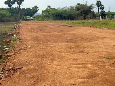 main road walkble Plot View 3
